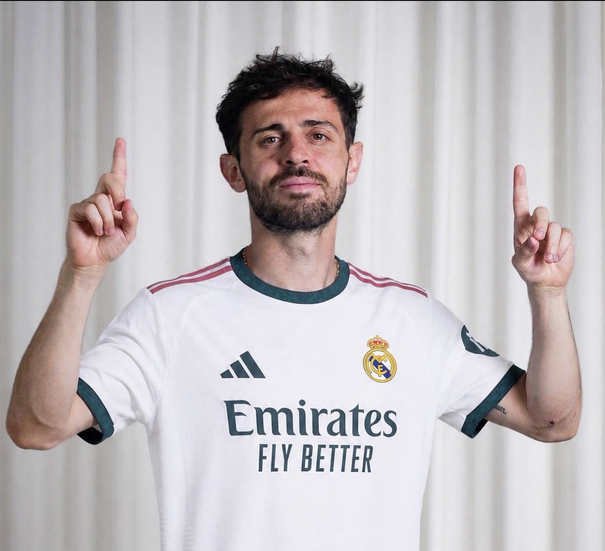 เรอัล มาดริด ปิดดีล แบร์นาร์โด ซิลวา ร่วมทัพไร้ค่าตัว - เซ็นสัญญา 2+1 ปี